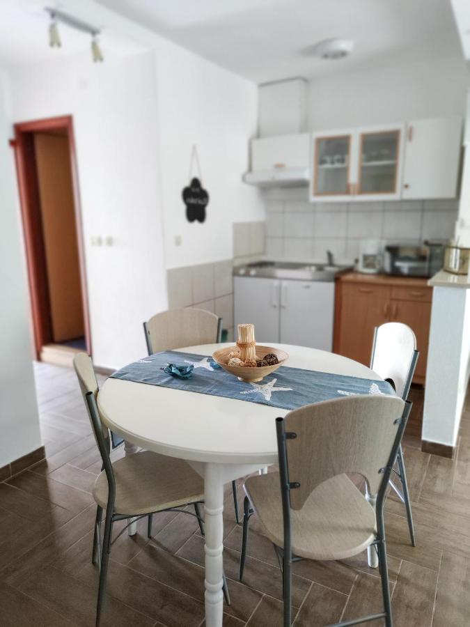 Apartments And Rooms Marica Makarska Buitenkant foto