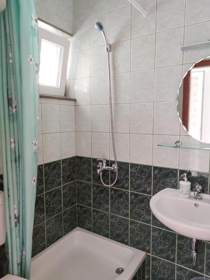 Apartments And Rooms Marica Makarska Kamer foto